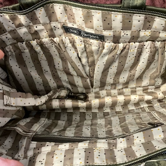 BNWT Lug Romper 2(bouquet black/olive) - Picture 3 of 4